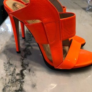 Gorgeous color good quality and popular designer